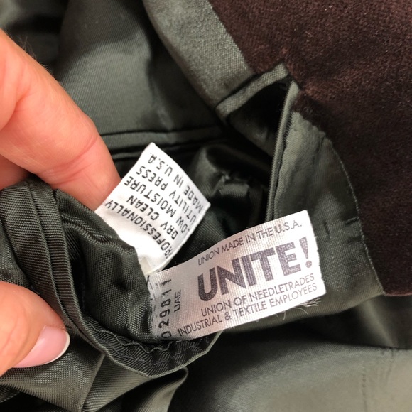 Barneys New York, Perry Ellis brown velvet blazer - Picture 8 of 9